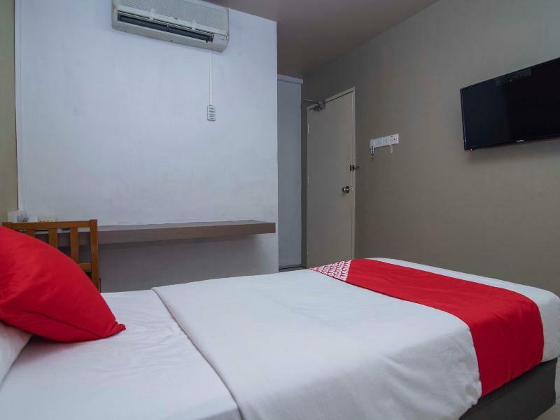 Oyo 434 Marbella Hotel Johor Bahru Exterior foto